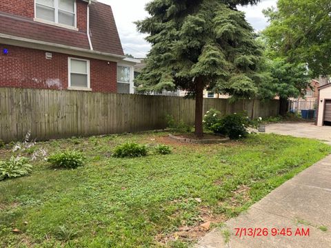 Tiny photo for 7342 S Bennett Avenue, Chicago, IL 60649 (MLS # 12715987)