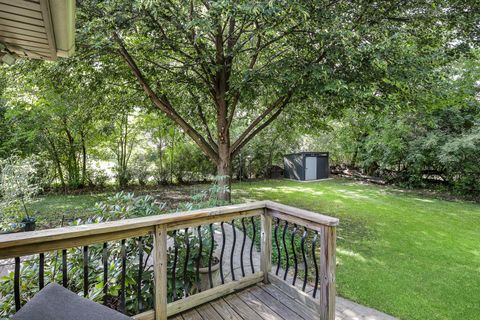 Tiny photo for 372 Longacres Lane, Palatine, IL 60067 (MLS # 12433283)