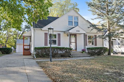 Photo of 3239 Carolina Avenue, Rockford, IL 61108 (MLS # 12493458)