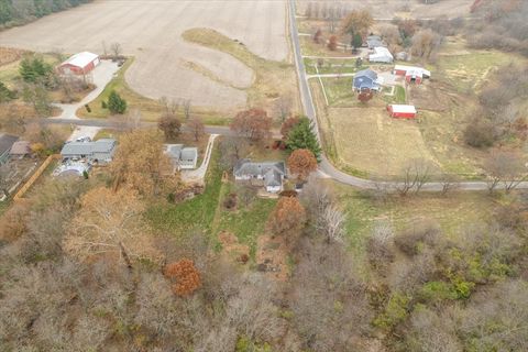 Tiny photo for 14509 Twin Grove Road, Bloomington, IL 61705 (MLS # 12510710)