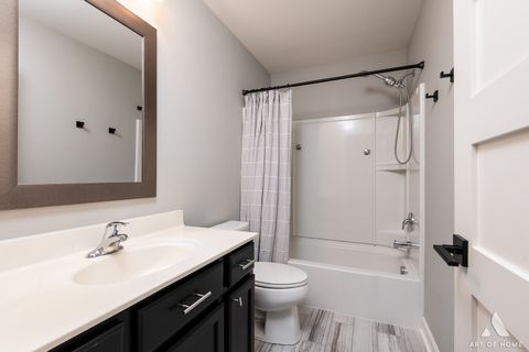 Tiny photo for 693 Harp Avenue, Volo, IL 60073 (MLS # 12550337)