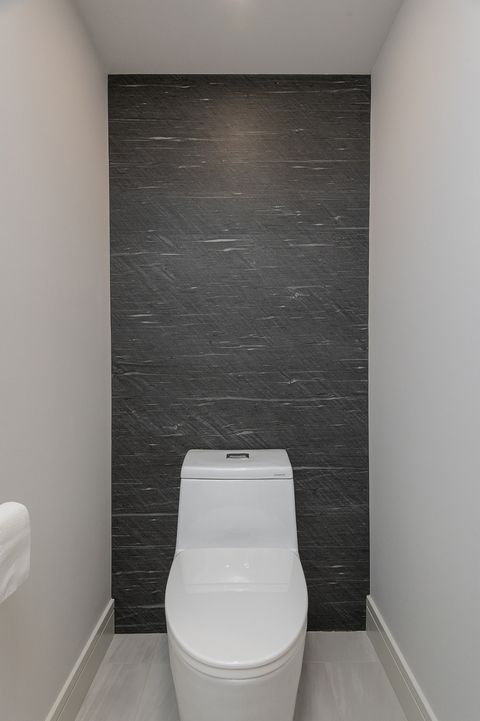 Tiny photo for 693 Harp Avenue, Volo, IL 60073 (MLS # 12550337)