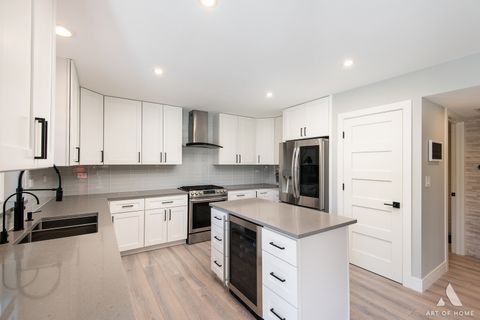 Tiny photo for 693 Harp Avenue, Volo, IL 60073 (MLS # 12550337)