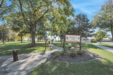 Tiny photo for 1317 Cumberland Circle, Elk Grove Village, IL 60007 (MLS # 12785616)