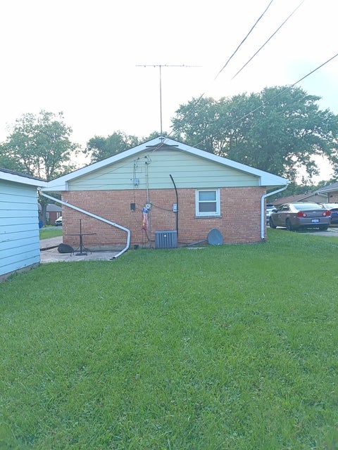 Tiny photo for 3029 Wallace Avenue, Steger, IL 60475 (MLS # 12721368)