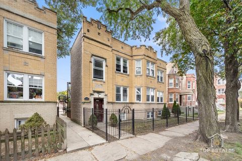 Photo of 3234 N HAMLIN Avenue #1R, Chicago, IL 60618 (MLS # 12501959)