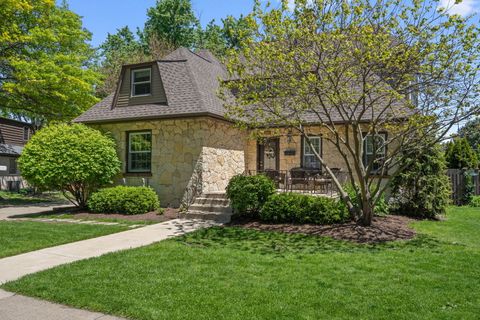 397 S Holly Avenue Elmhurst IL 60126