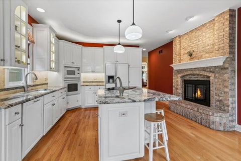 Tiny photo for 25022 W Palmer Court, Antioch, IL 60002 (MLS # 12762369)