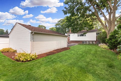 Tiny photo for 112 N Broadway Avenue, Park Ridge, IL 60068 (MLS # 12711340)