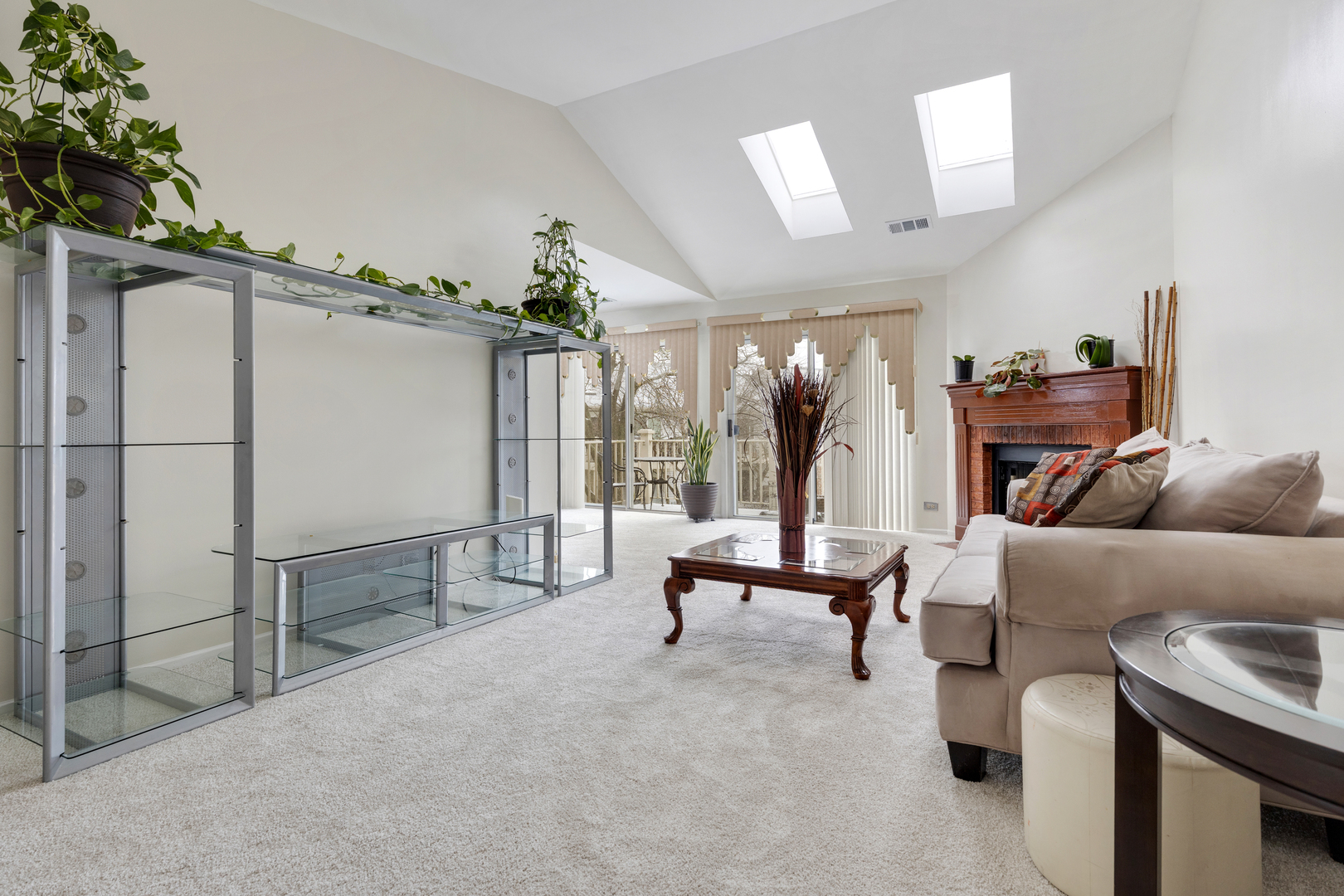 2838 Meadow Lane W-2