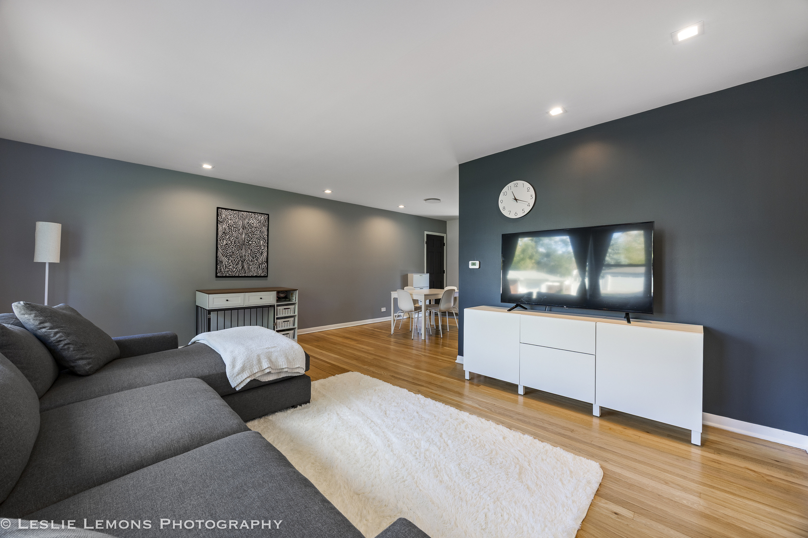 1S325 Buttercup Lane