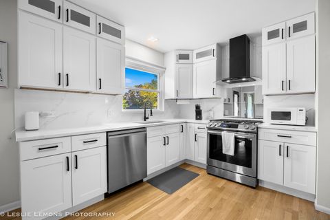 Tiny photo for 1S325 Buttercup Lane, Villa Park, IL 60181 (MLS # 12505773)