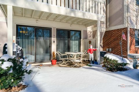 Tiny photo for 1157 Middlebury Lane #B1, Wheeling, IL 60090 (MLS # 12533234)