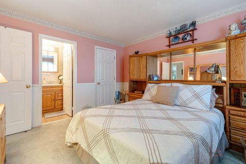 Tiny photo for 1157 Middlebury Lane #B1, Wheeling, IL 60090 (MLS # 12533234)