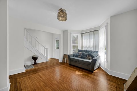 Tiny photo for 518 Raymond Street, Elgin, IL 60120 (MLS # 12434185)