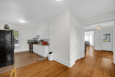 Tiny photo for 518 Raymond Street, Elgin, IL 60120 (MLS # 12434185)