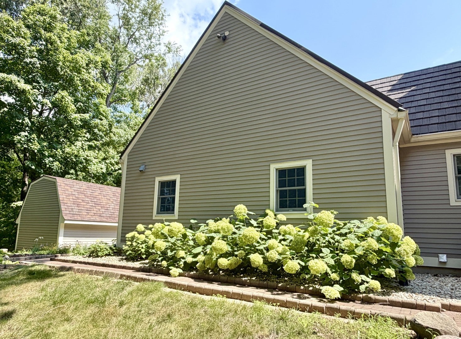 610 Timber Ridge Road