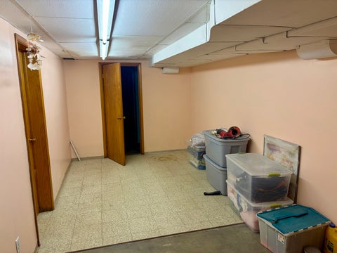 Tiny photo for 520 N Quincy Street, Clinton, IL 61727 (MLS # 12791185)