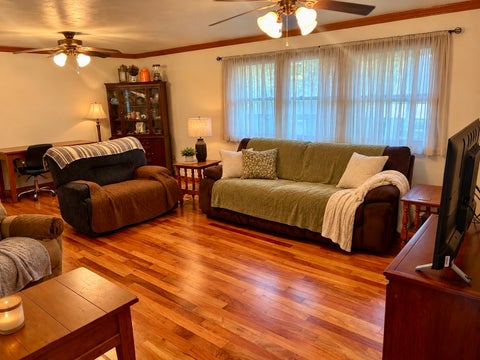 Tiny photo for 520 N Quincy Street, Clinton, IL 61727 (MLS # 12791185)