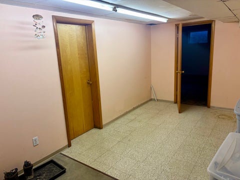 Tiny photo for 520 N Quincy Street, Clinton, IL 61727 (MLS # 12791185)