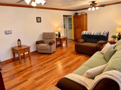 Tiny photo for 520 N Quincy Street, Clinton, IL 61727 (MLS # 12791185)