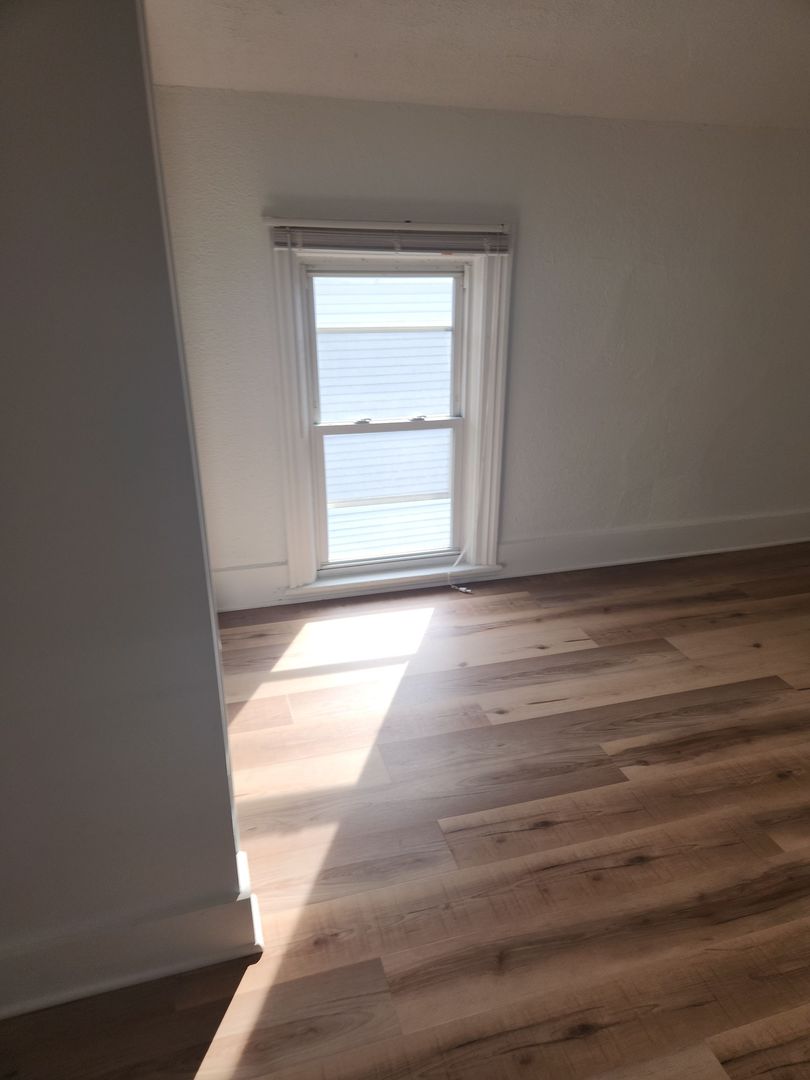 264 N Jackson Street 2