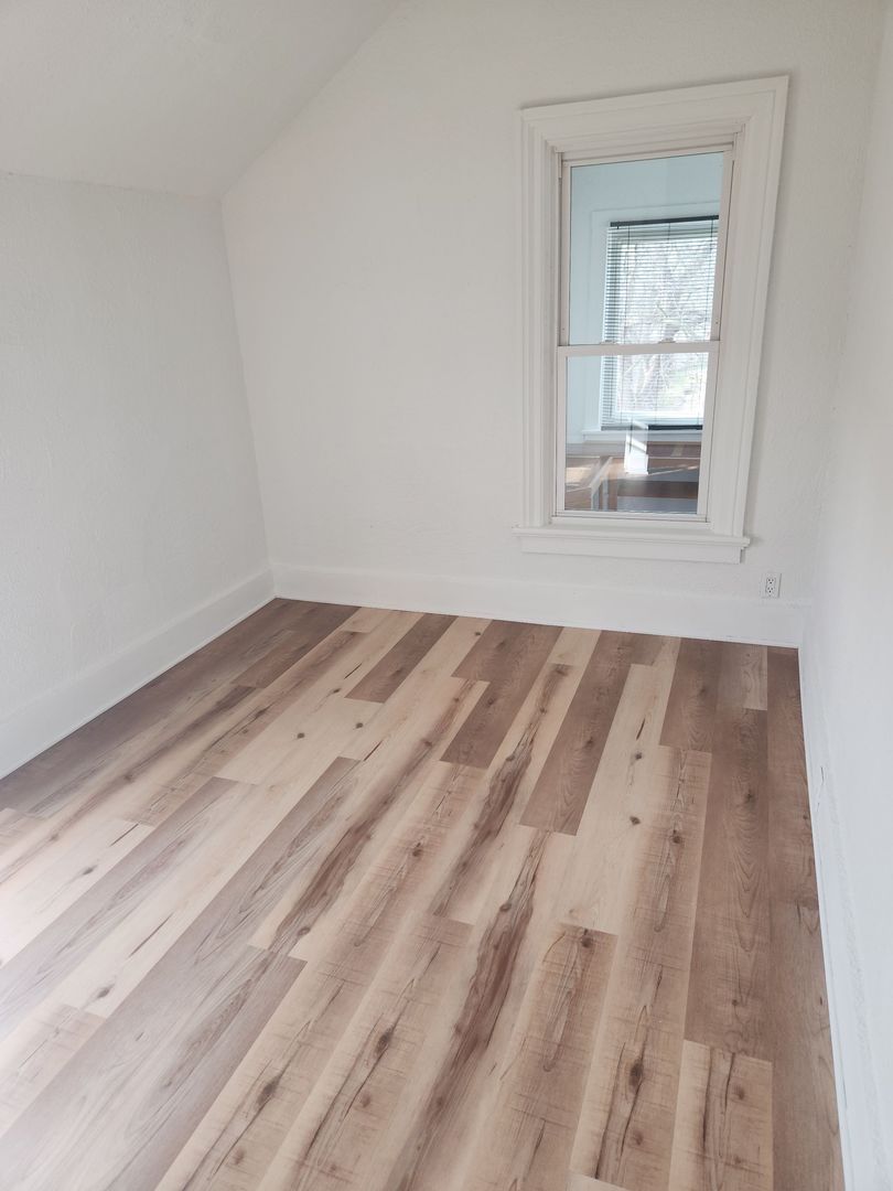 264 N Jackson Street 2