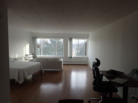 Tiny photo for 16 E Old Willow Road #435S, Prospect Heights, IL 60070 (MLS # 12578767)