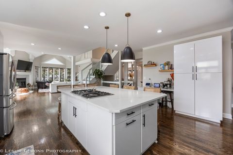 Tiny photo for 11 Loblolly Court, Lemont, IL 60439 (MLS # 12628425)