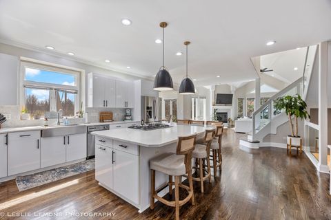 Tiny photo for 11 Loblolly Court, Lemont, IL 60439 (MLS # 12628425)