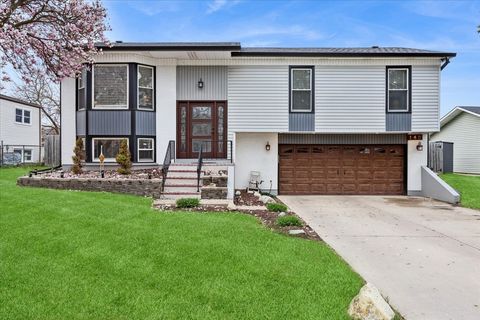 Photo of 140 Wedgewood Way, Bolingbrook, IL 60440 (MLS # 12609650)