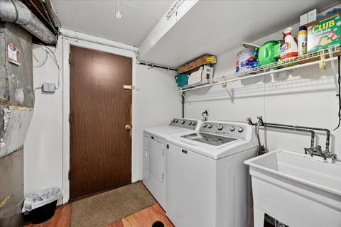 Tiny photo for 140 Wedgewood Way, Bolingbrook, IL 60440 (MLS # 12609650)
