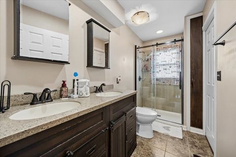 Tiny photo for 140 Wedgewood Way, Bolingbrook, IL 60440 (MLS # 12609650)