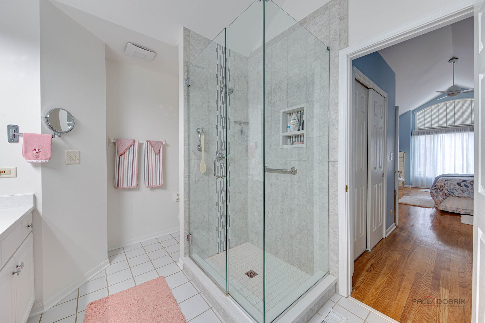 Palatine, Illinois 60067, United States, 5 Bedrooms Bedrooms, ,3 BathroomsBathrooms,Residential,Contingent,246982