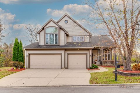 Photo of 1144 S Hiddenbrook Trail, Palatine, IL 60067 (MLS # 12520964)