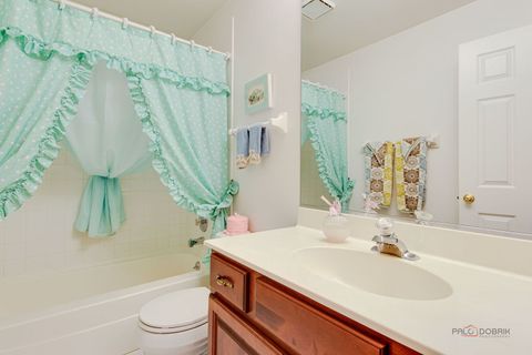 Tiny photo for 1144 S Hiddenbrook Trail, Palatine, IL 60067 (MLS # 12520964)