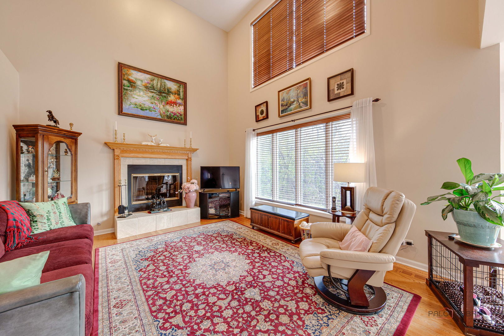 Palatine, Illinois 60067, United States, 5 Bedrooms Bedrooms, ,3 BathroomsBathrooms,Residential,Contingent,246982