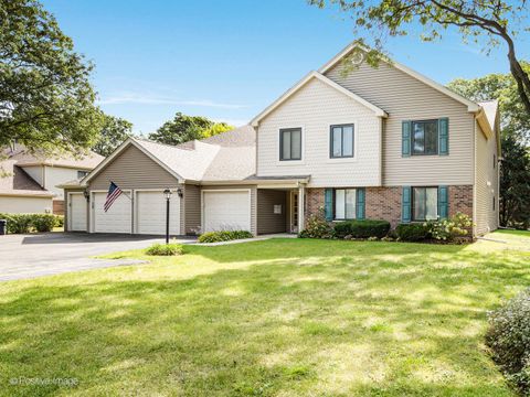 Photo of 27W705 Grasmere Drive #1705, Winfield, IL 60190 (MLS # 12474006)