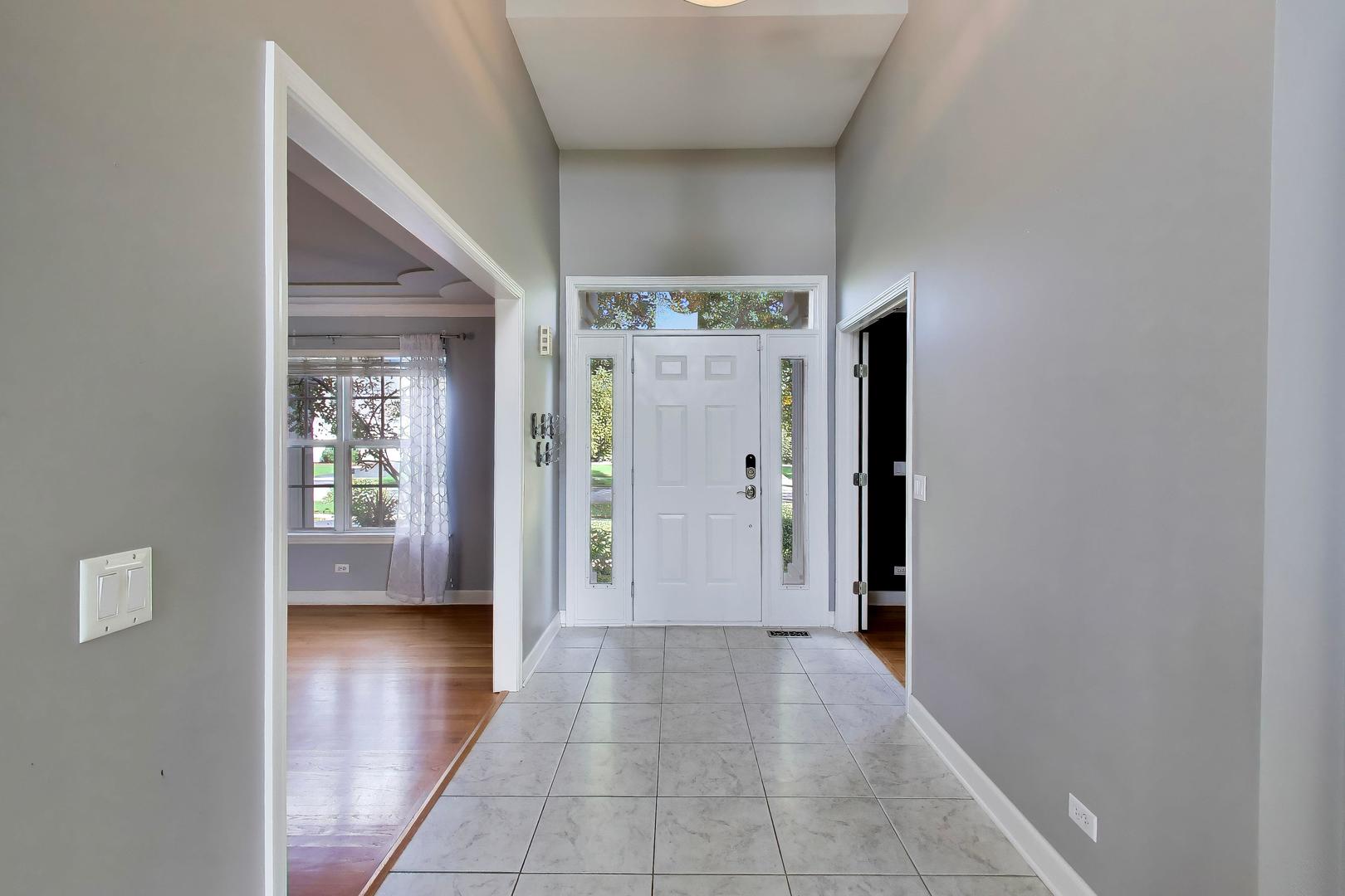 2767 Freeland Circle