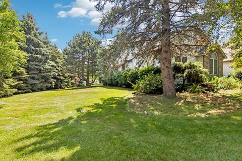Tiny photo for 4619 Cornerstone Drive, Winthrop Harbor, IL 60096 (MLS # 12726053)