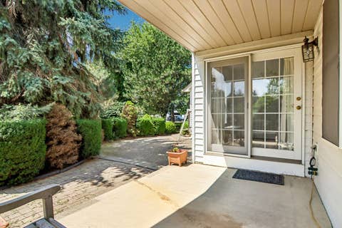 Tiny photo for 4619 Cornerstone Drive, Winthrop Harbor, IL 60096 (MLS # 12726053)