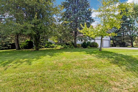 Tiny photo for 4619 Cornerstone Drive, Winthrop Harbor, IL 60096 (MLS # 12726053)