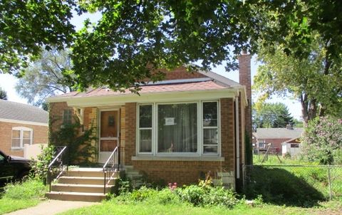 A home in Evergreen Park