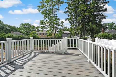 Tiny photo for 129 Harding Court, Glen Ellyn, IL 60137 (MLS # 12385882)