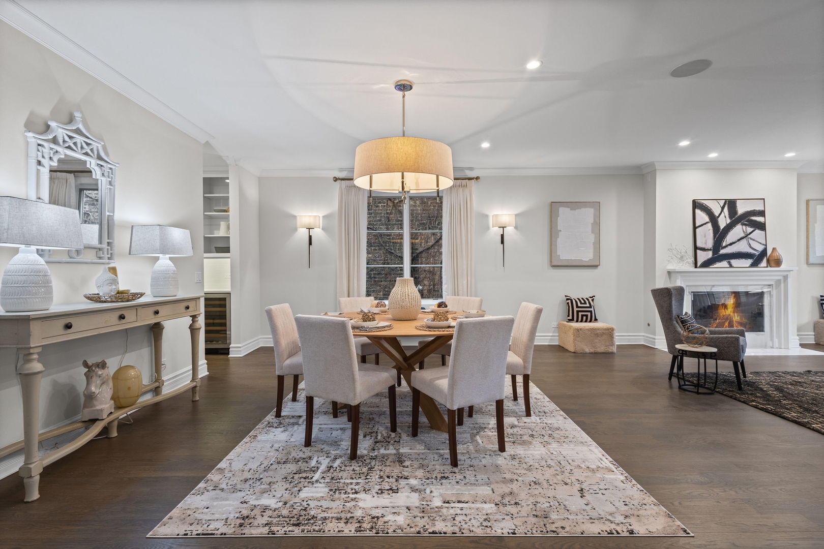 1851 N Halsted Street 2