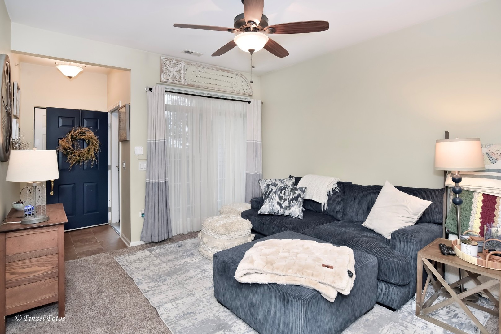 2215 Aurora Drive 6