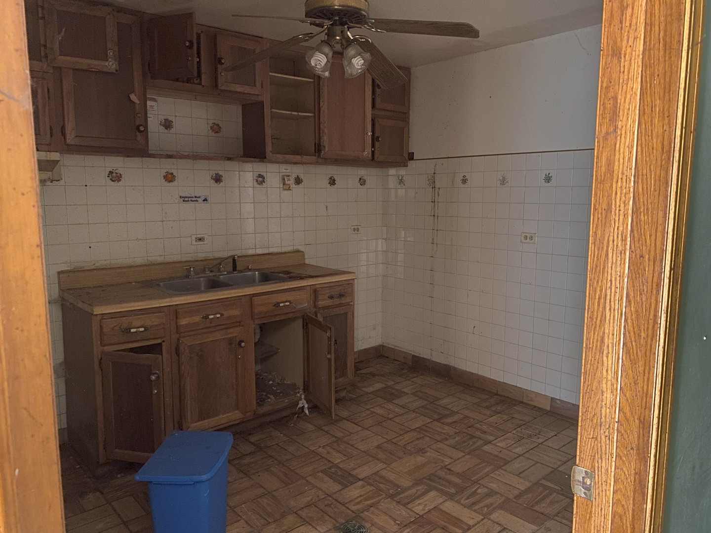 5424-28 W 25th Street
