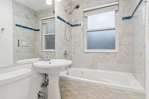 Tiny photo for 820 Seward Street #2F, Evanston, IL 60202 (MLS # 12772003)