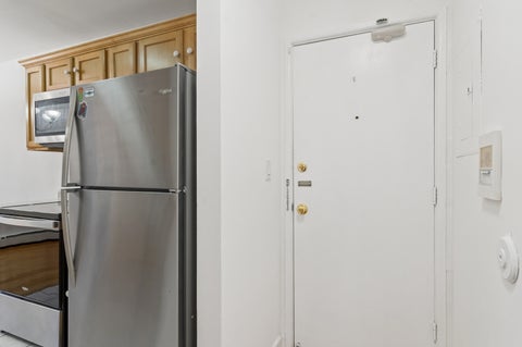 Tiny photo for 820 Seward Street #2F, Evanston, IL 60202 (MLS # 12772003)