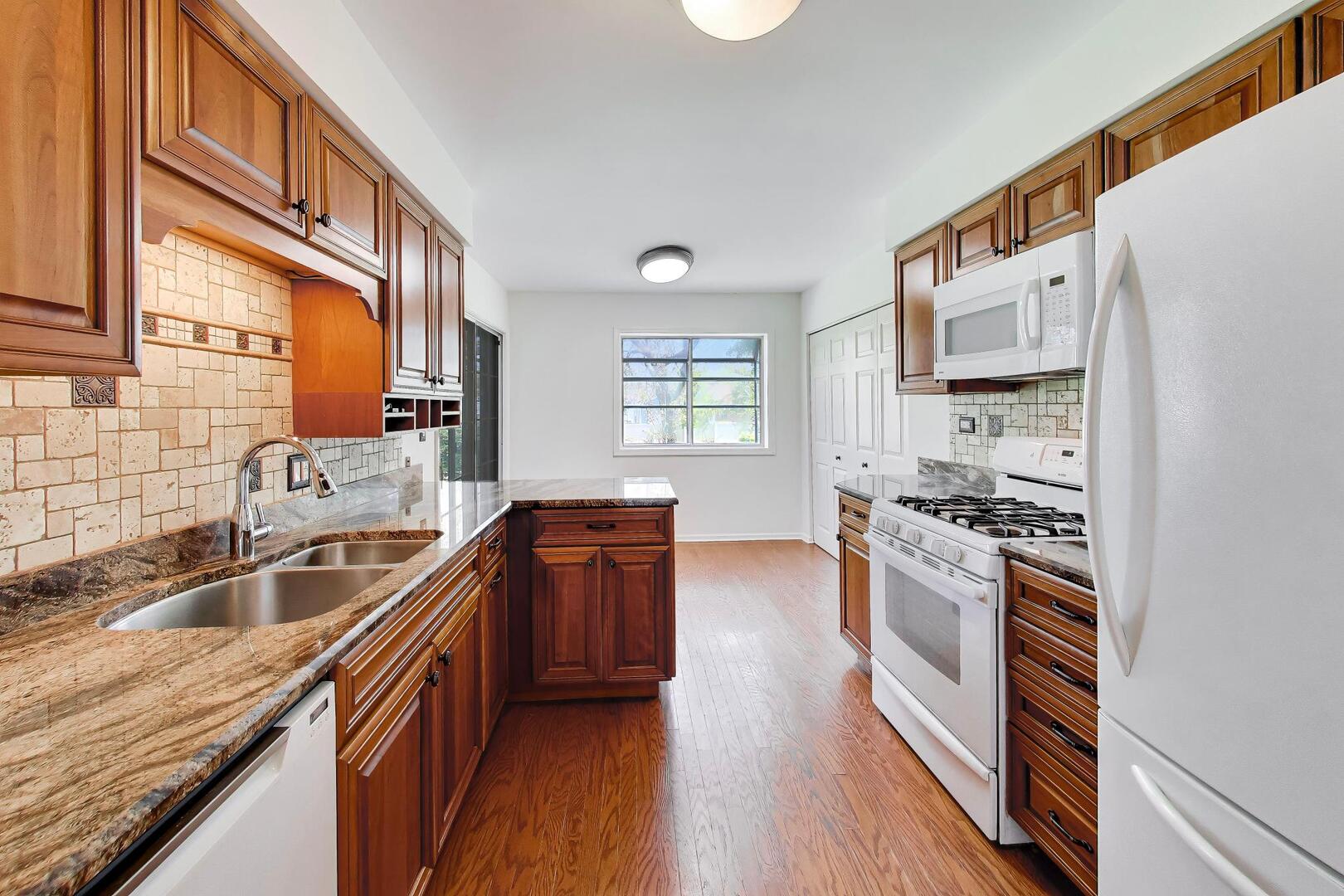 927 Kilkenny Drive A